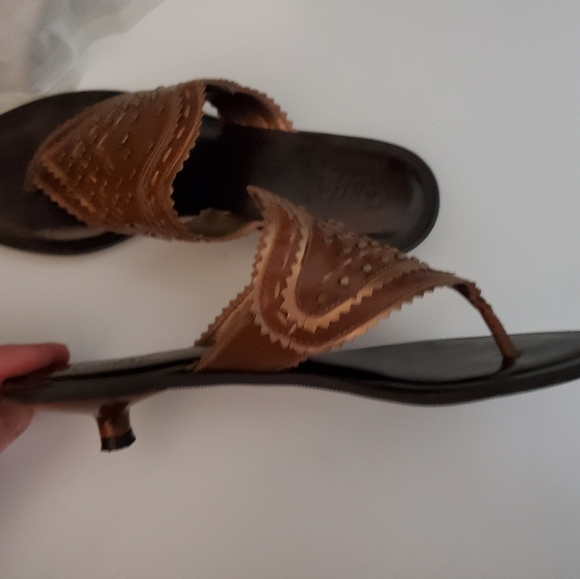 Carlos Santana Shoes - Carlos by Carlos Santana Kitten Heel Sandals Size 8 1/2